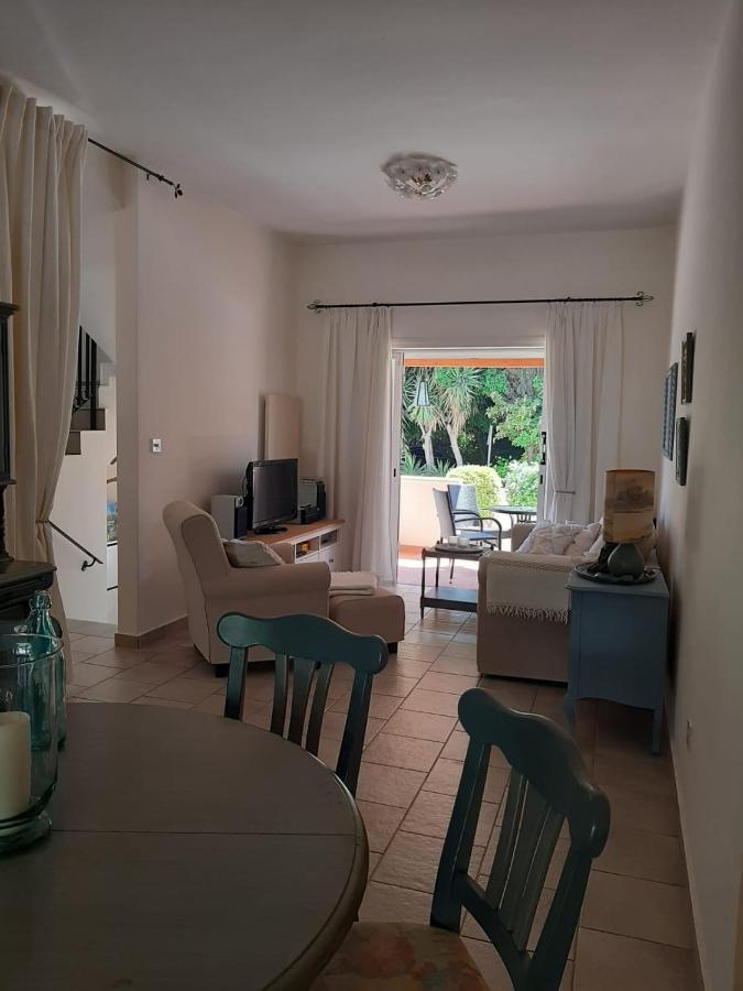 Limnaria Deluxe Maisonette Paphos ภายนอก รูปภาพ