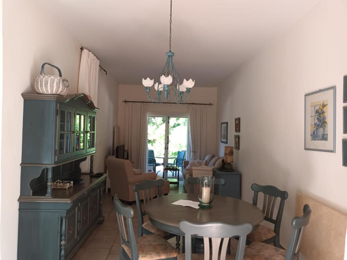 Limnaria Deluxe Maisonette Paphos ภายนอก รูปภาพ