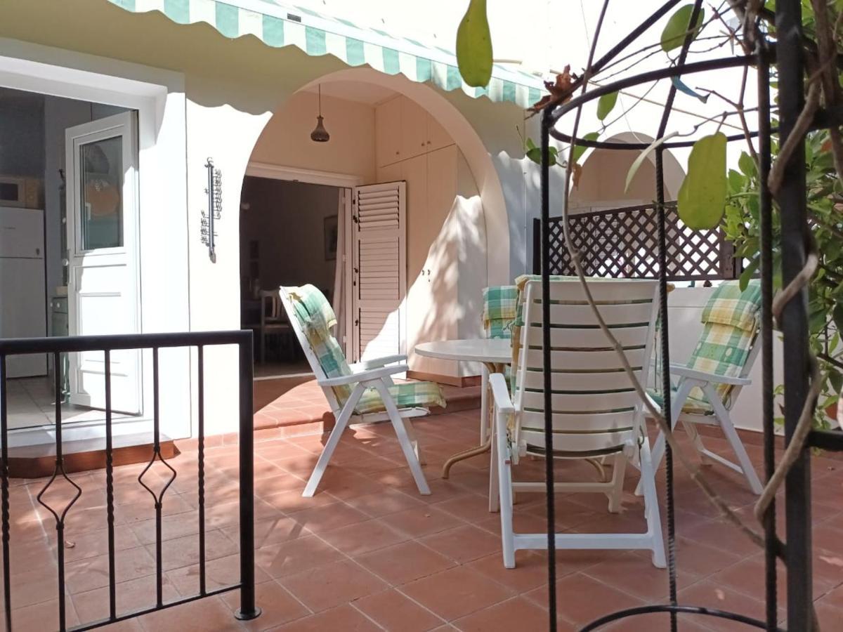 Limnaria Deluxe Maisonette Paphos ภายนอก รูปภาพ